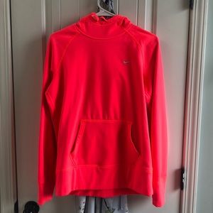 Womens bright pink thin nike thermafit fleece hoodie. Size medium.